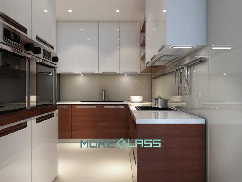 Lắp đặt hoàn thiện mẫu kính ốp bếp cường lực màu ghi xám đẹp cho chung cư, biệt thự, nhà phố. Thiết kế phòng bếp, tủ bếp đẹp